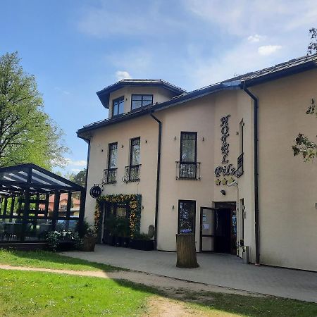 Hotel Pils With Self-Check In Sigulda Eksteriør billede
