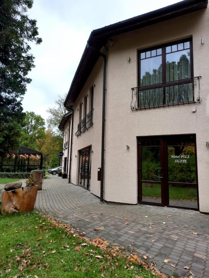 Hotel Pils With Self-Check In Sigulda Eksteriør billede