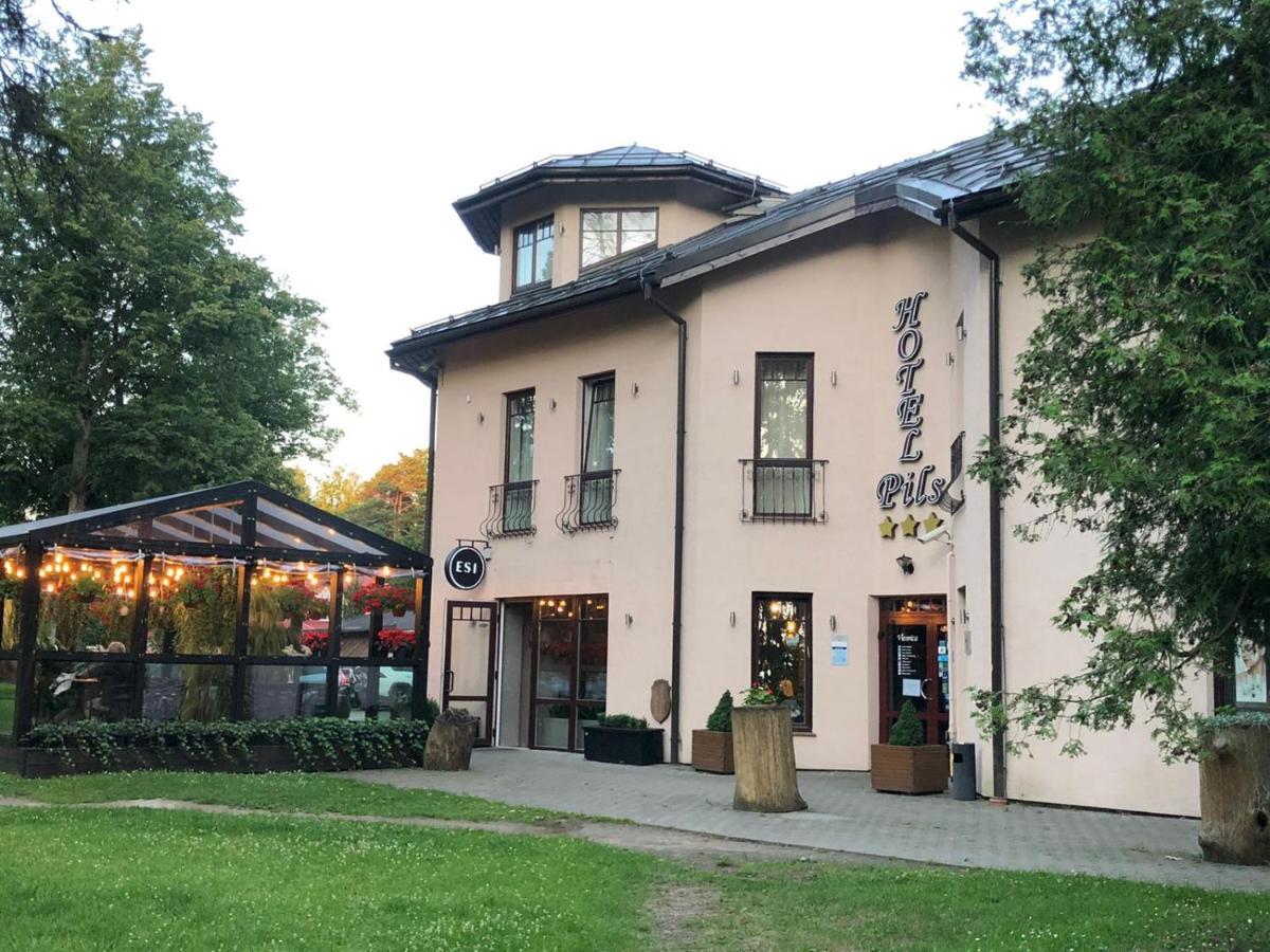 Hotel Pils With Self-Check In Sigulda Eksteriør billede